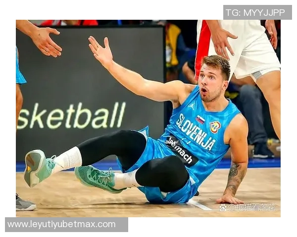 东契奇首度砍下40三双老詹称赞其如魔术师般出色表现